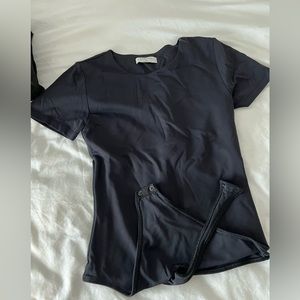 Aritzia Babaton Tshirt Bodysuit Size medium